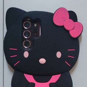 Meet your Posher, Angie